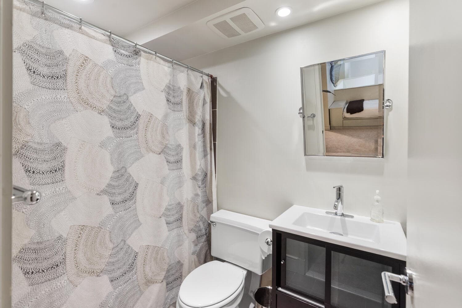 Condominium at 201 Newbury St # 202, Boston MA 02116, photo 21 of 29