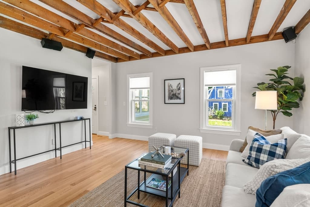 189 Conant St # 189, Concord MA 01742 photo 3