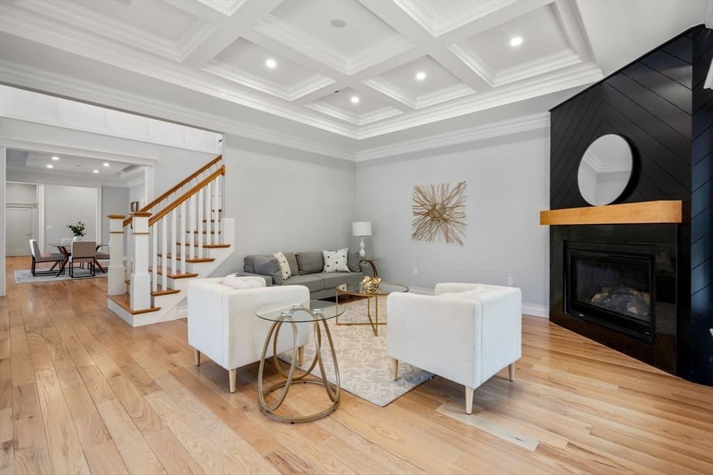 10 Hitching Post Lane, Weston MA 02493 photo 5