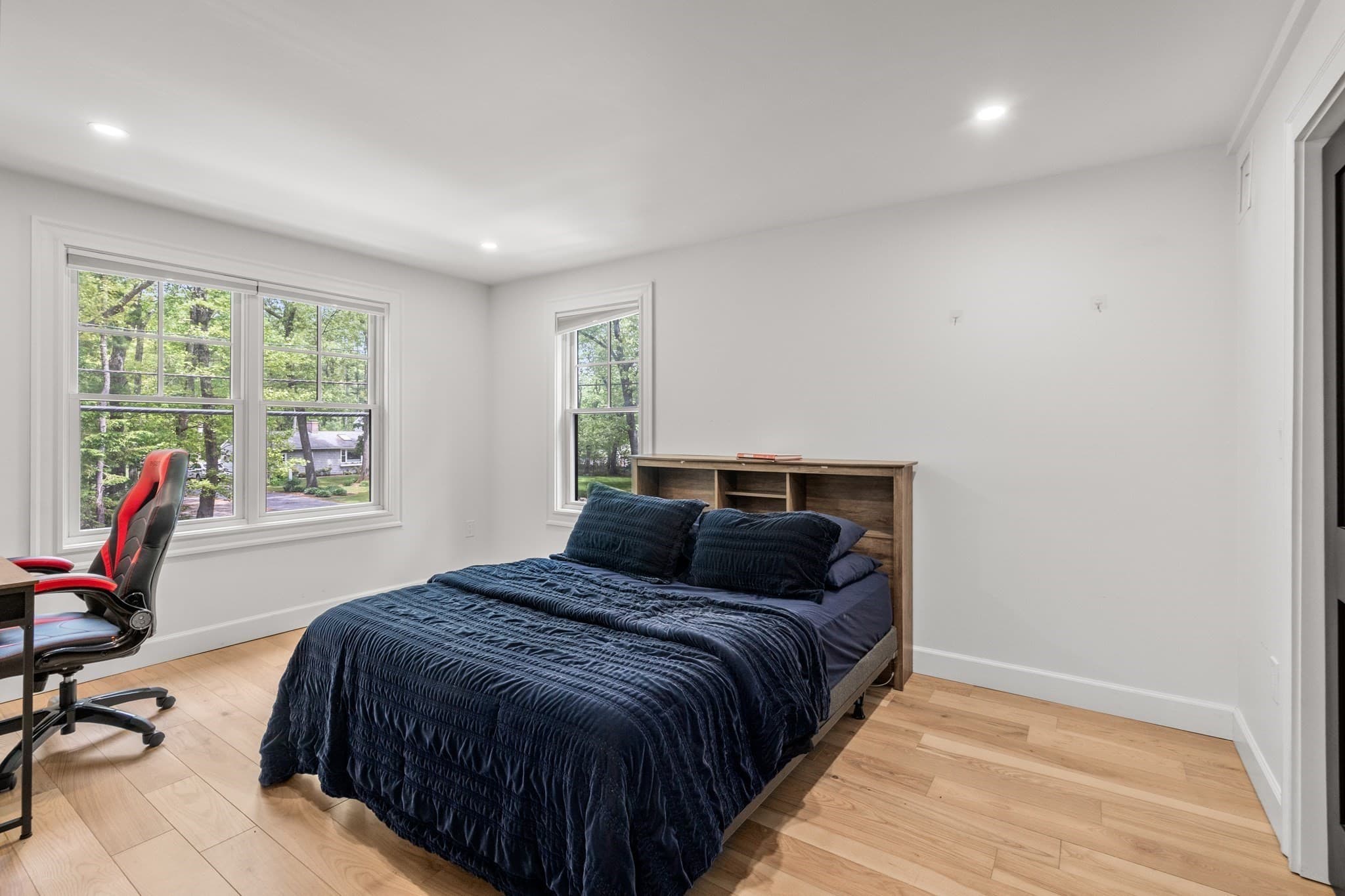 Single Family Residence at 295 Gardner St, Hingham MA 02043, photo 17 of 42