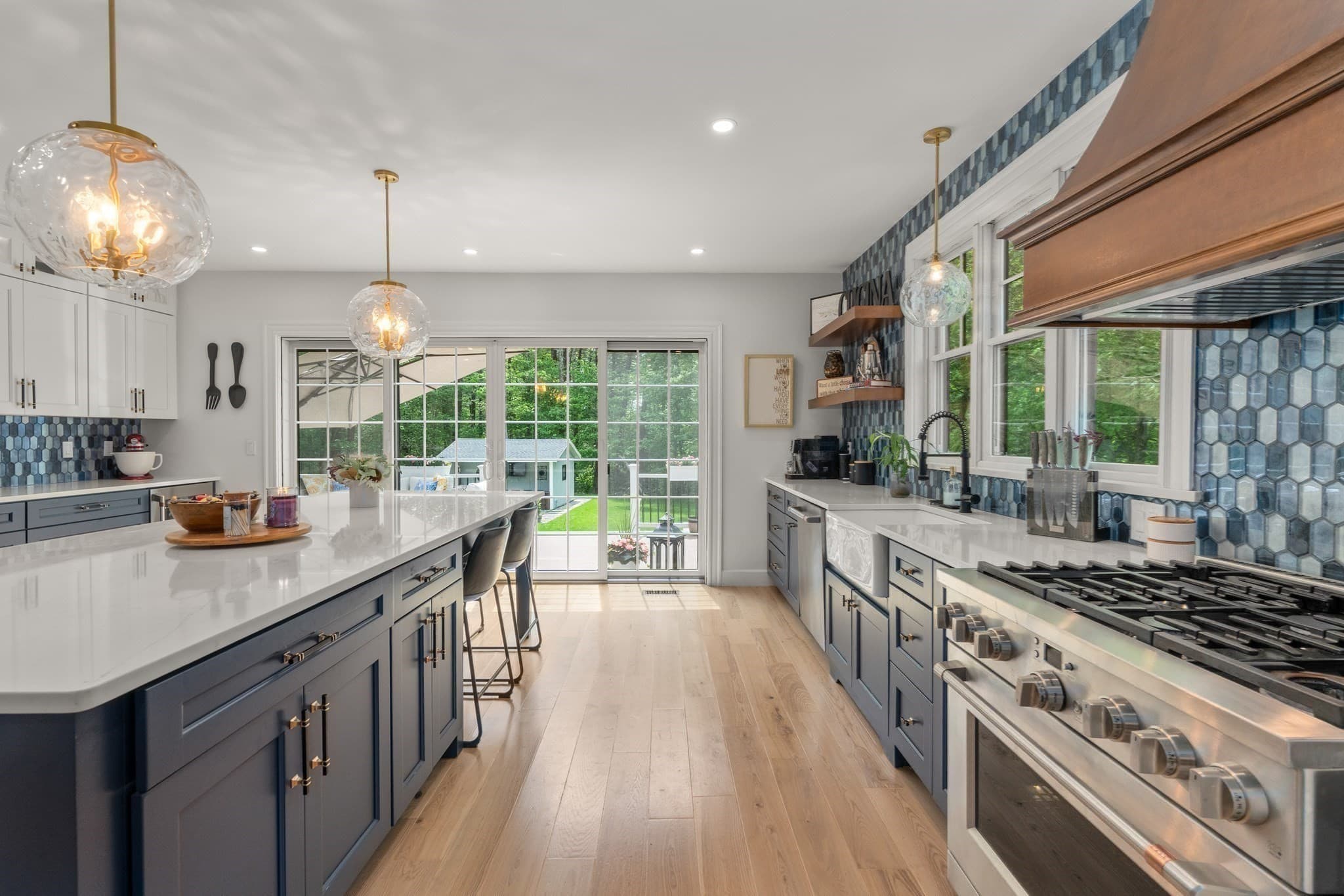 Single Family Residence at 295 Gardner St, Hingham MA 02043, photo 10 of 42