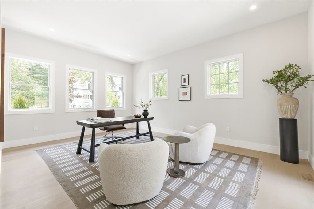 101 Alban Rd, Newton MA 02468 photo 12