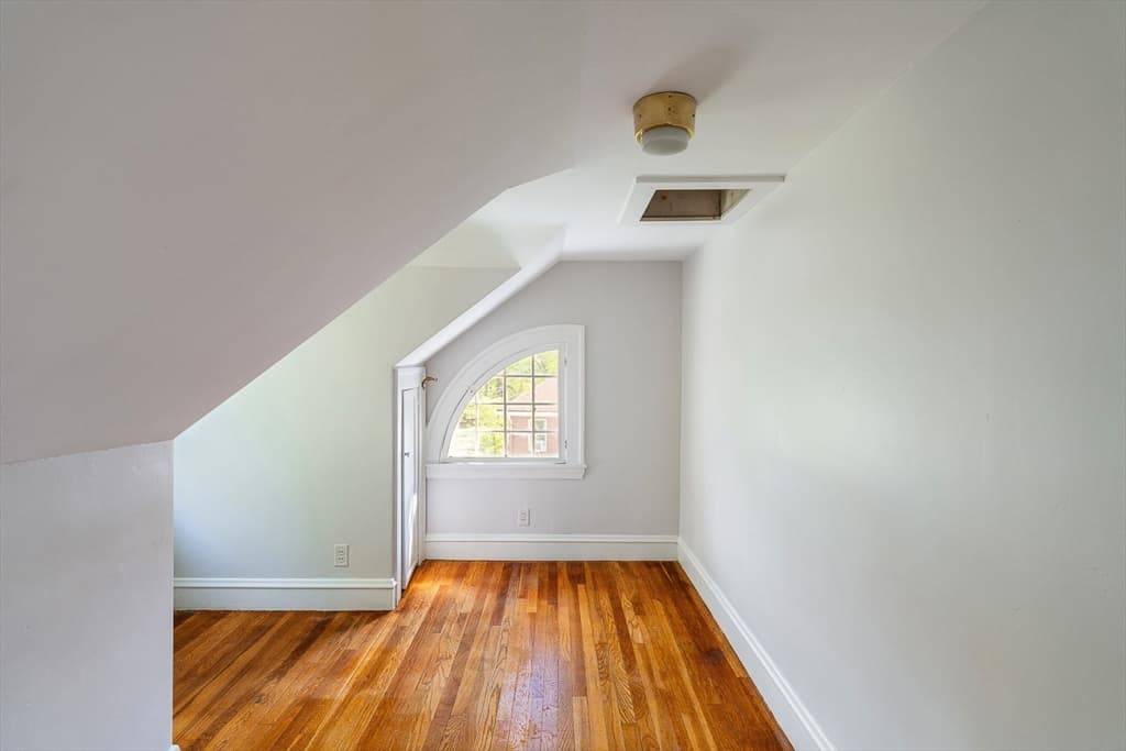 15 Agawam Rd, Newton MA 02468 photo 20