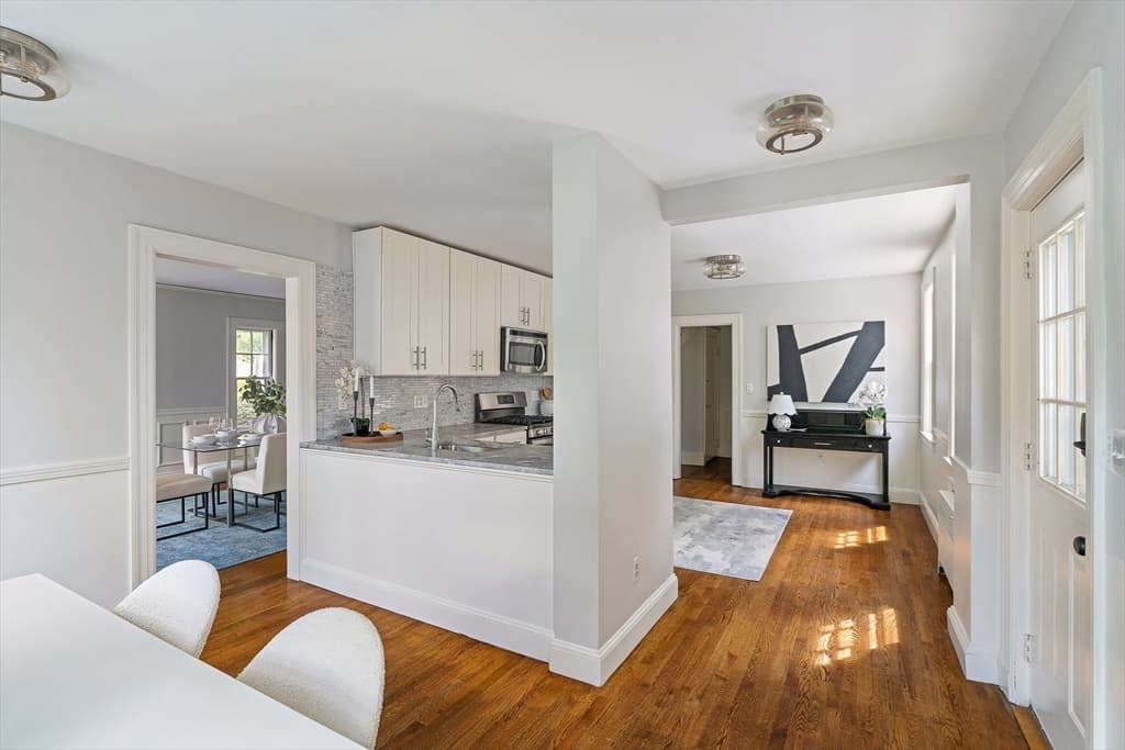 15 Agawam Rd, Newton MA 02468 photo 10