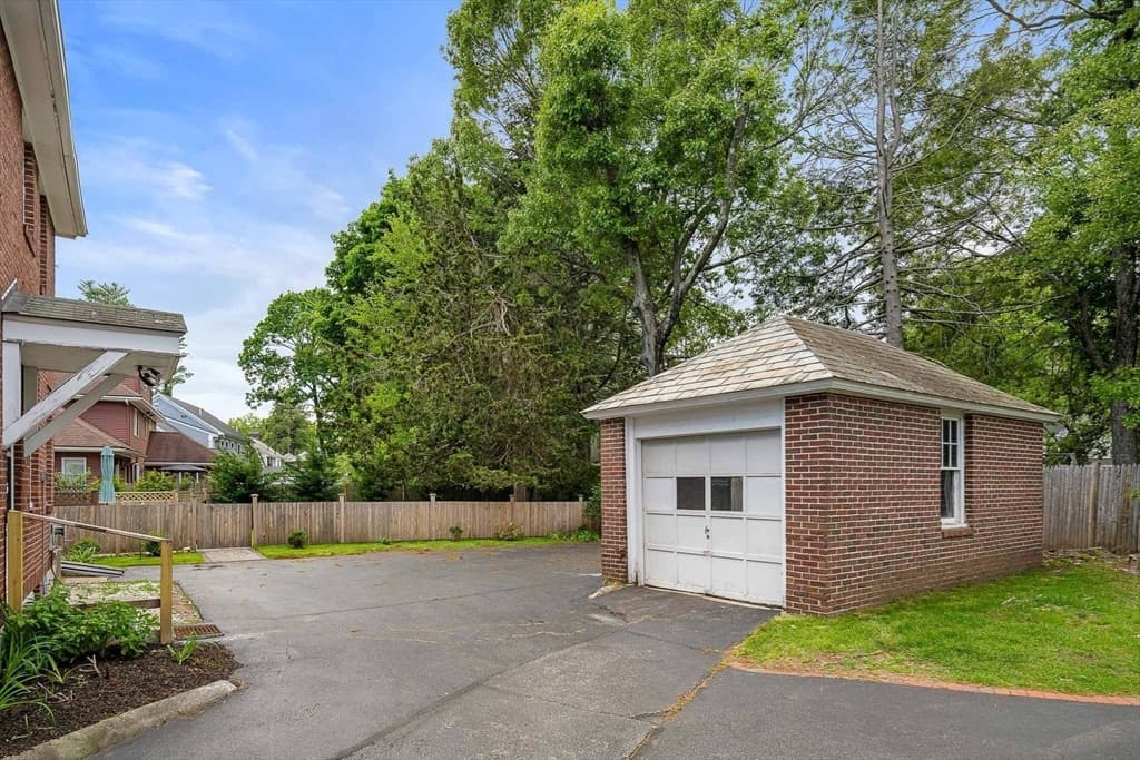 15 Agawam Rd, Newton MA 02468 photo 25