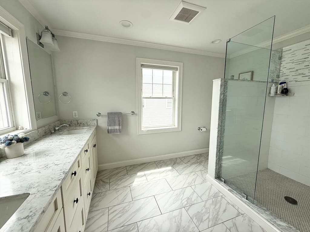 43 Hall St # 1, Waltham MA 02453 photo 17