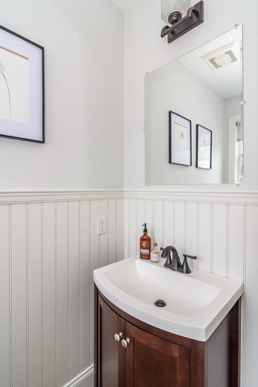 43 Hall St # 1, Waltham MA 02453 photo 10