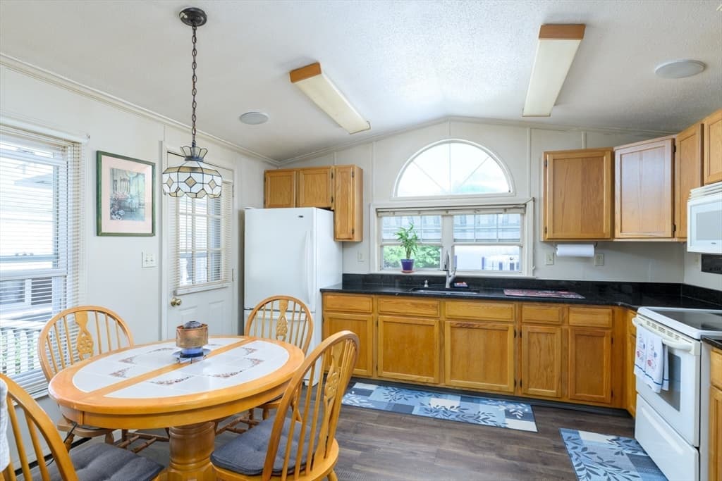 47 Washington Street # 55, Auburn MA 01501 photo 5