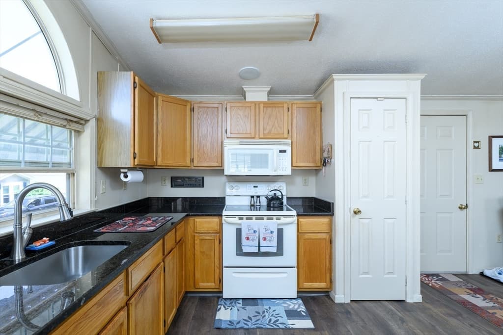 47 Washington Street # 55, Auburn MA 01501 photo 4