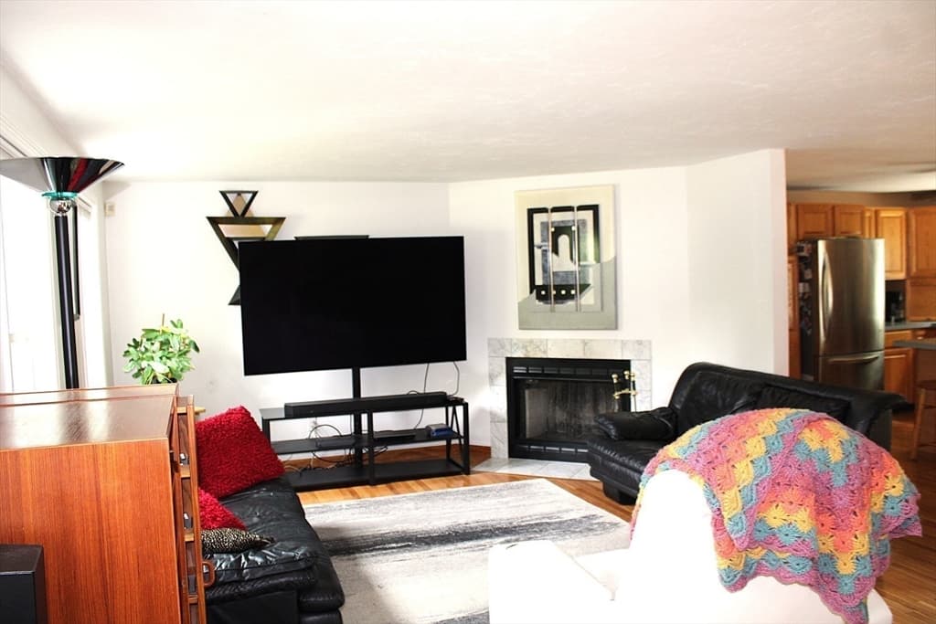 Single Family Residence at 27 Gretchen Way, Raynham MA 02767, Raynham, photo 2 of 20