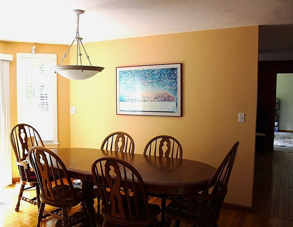 Single Family Residence at 27 Gretchen Way, Raynham MA 02767, Raynham, photo 6 of 20