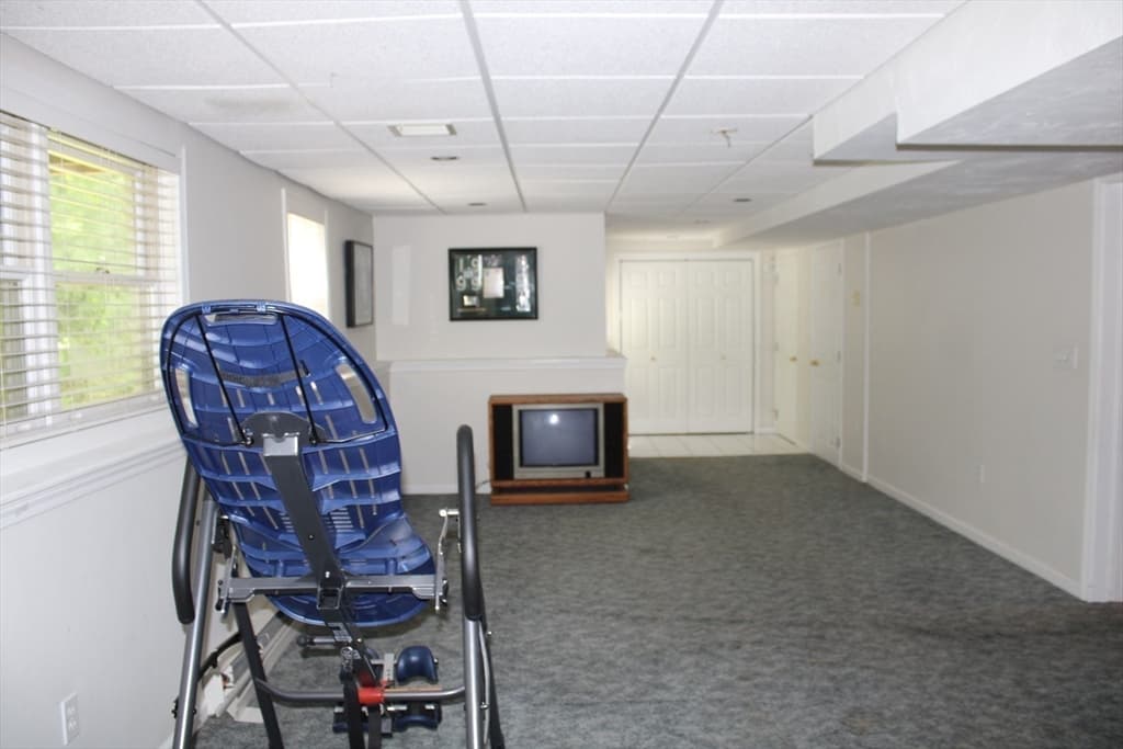 Single Family Residence at 27 Gretchen Way, Raynham MA 02767, Raynham, photo 15 of 20