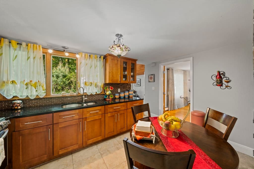 Single Family Residence at 113 Colonel Hunt Dr, Abington MA 02351, Abington, photo 10 of 42