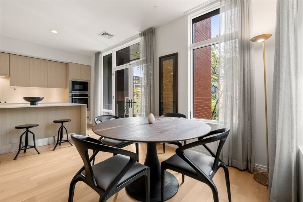 Condominium at 7 East Springfield Street # 3B, Boston MA 02118, photo 6 of 36