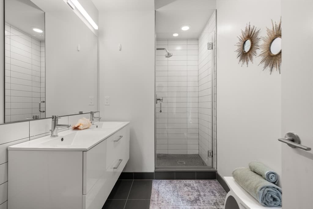 Condominium at 7 East Springfield Street # 3B, Boston MA 02118, photo 20 of 36