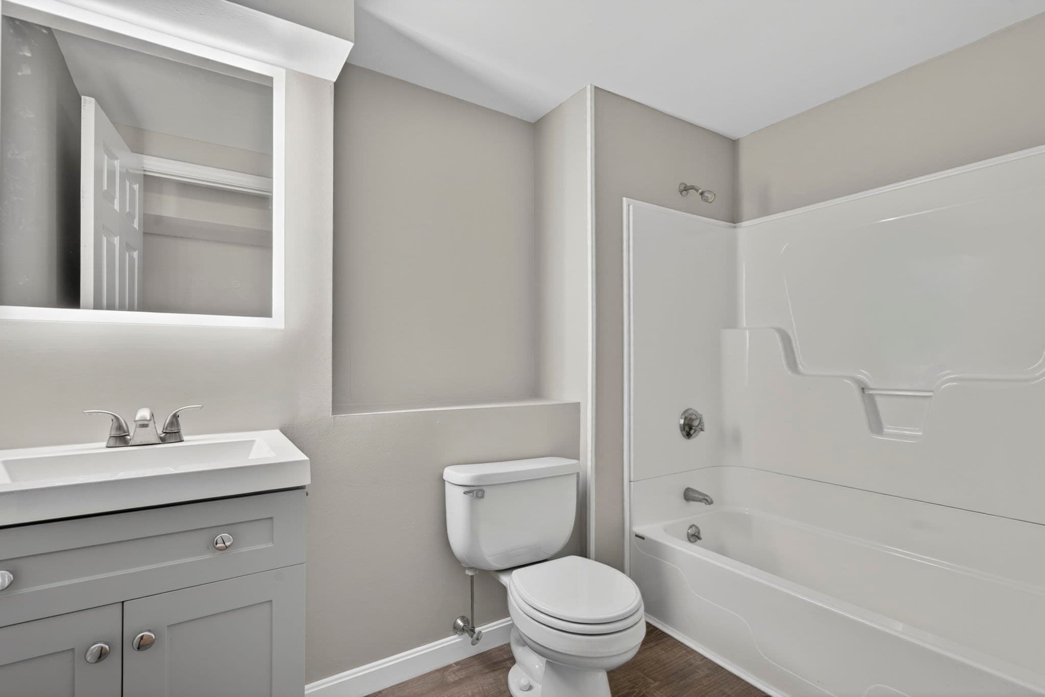 Condominium at 26 Breakwater Dr # 26, Chelsea MA 02150, Chelsea, photo 13 of 23