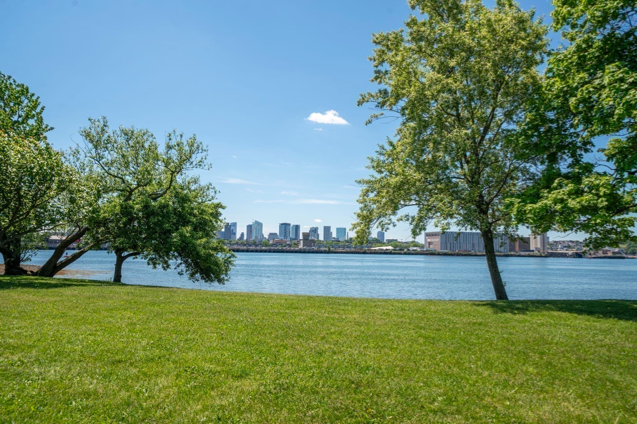 Condominium at 26 Breakwater Dr # 26, Chelsea MA 02150, Chelsea, photo 18 of 23