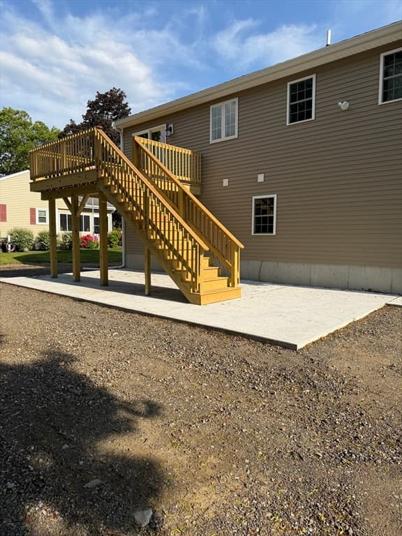 47 Mount Pleasant Ave, Holbrook MA 02343 photo 2