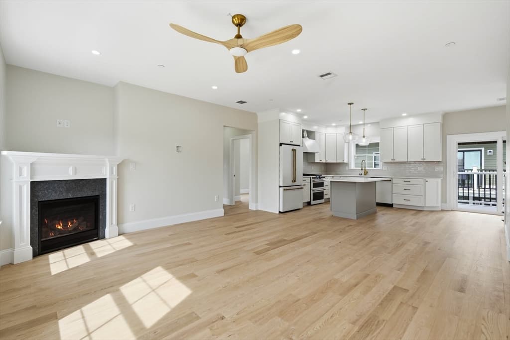 11 Washington Street # M, Ipswich MA 01938 photo 2