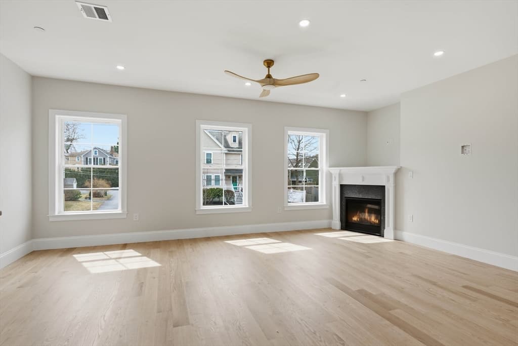 11 Washington Street # M, Ipswich MA 01938 photo 3
