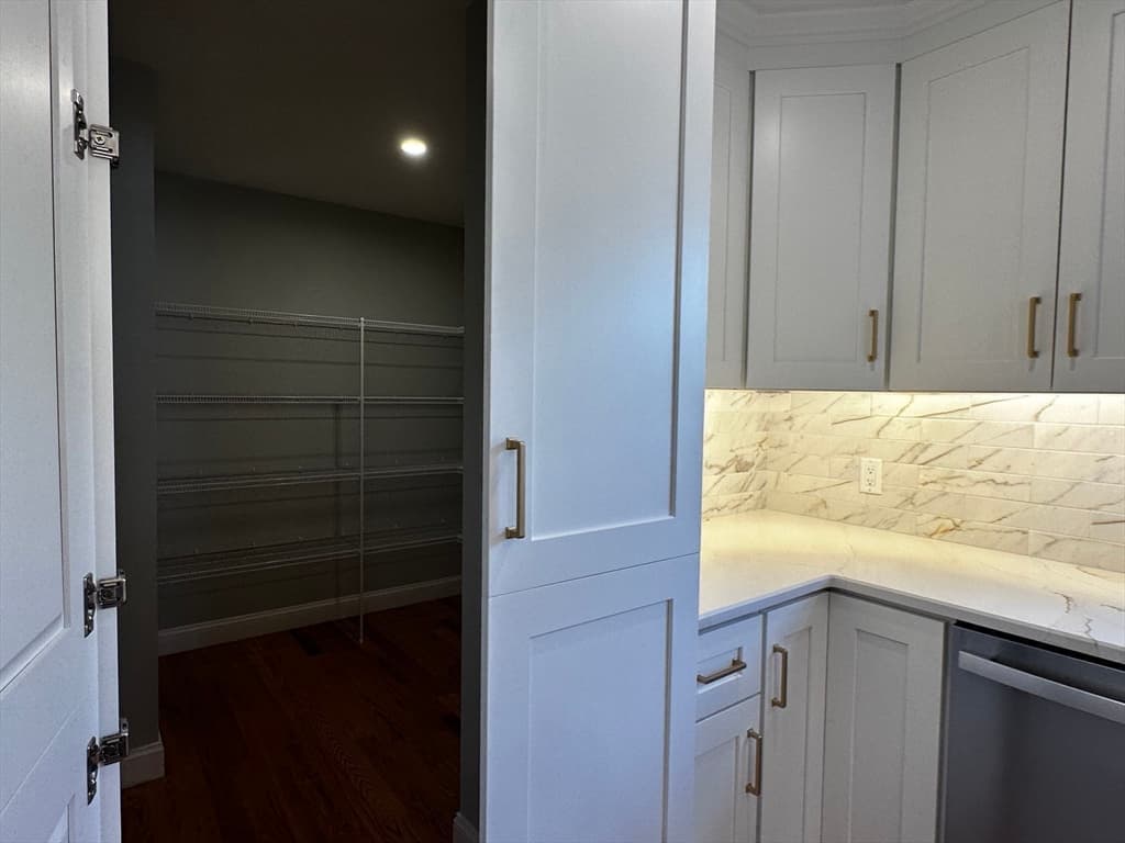56 Dudley Rd, Billerica MA 01821 photo 9