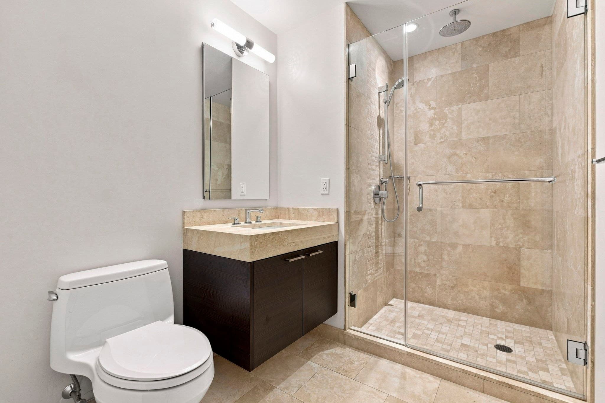 Condominium at 1 Franklin St # 1709, Boston MA 02110, photo 16 of 29