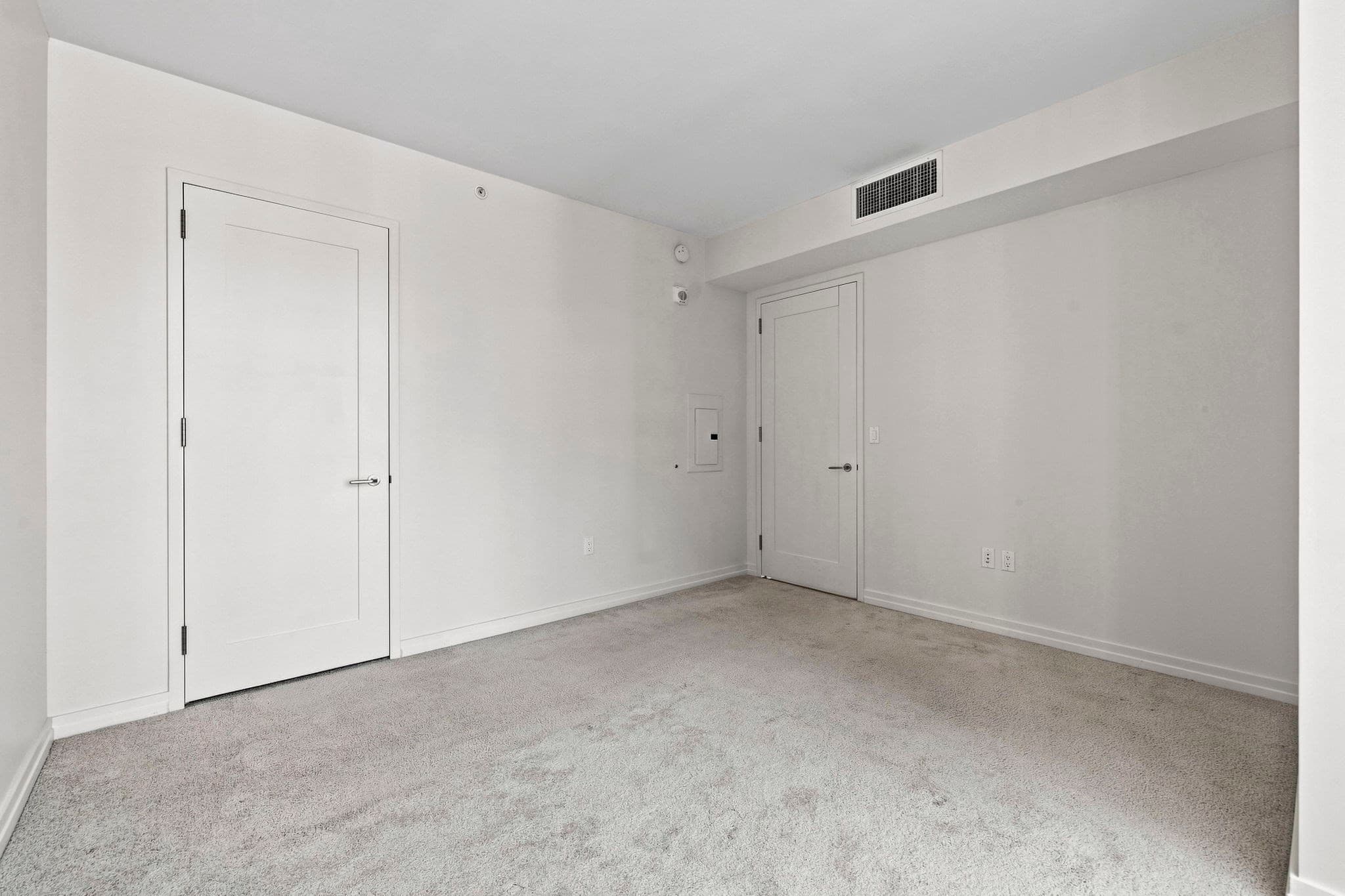 Condominium at 1 Franklin St # 1709, Boston MA 02110, photo 15 of 29