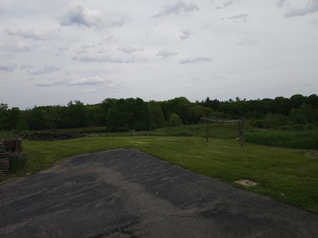Single Family Residence at 9 Syd Smith Rd, Westminster MA 01473, photo 11 of 21