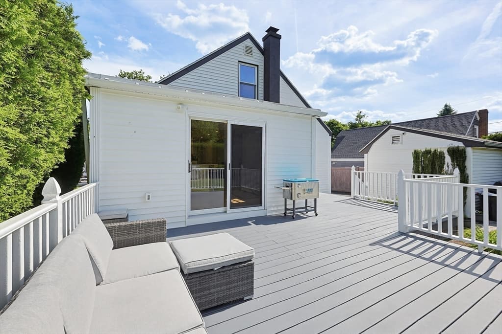Single Family Residence at 8 Woodbury Ave, Saugus MA 01906, photo 32 of 39