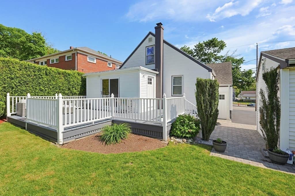 Single Family Residence at 8 Woodbury Ave, Saugus MA 01906, photo 34 of 39