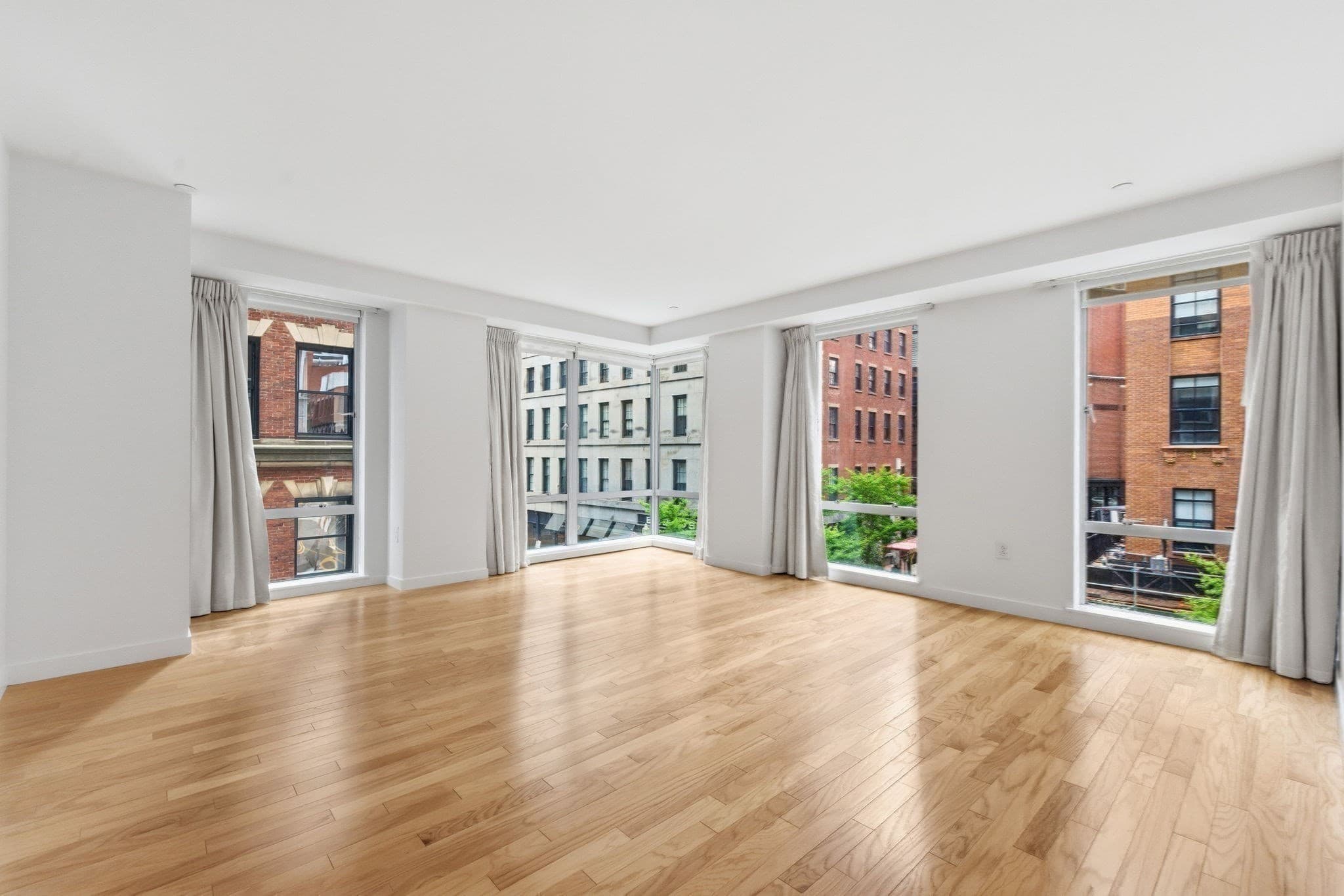 Condominium at 80 Broad Street # 302, Boston MA 02110, photo 17 of 31