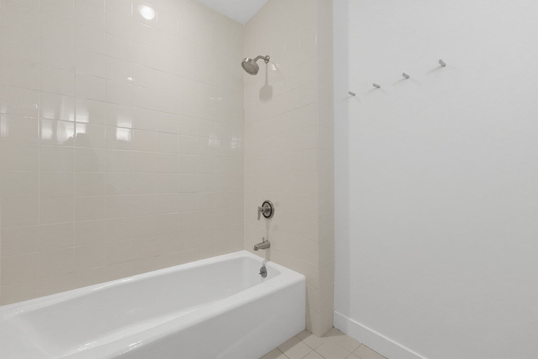 Condominium at 80 Broad Street # 302, Boston MA 02110, photo 24 of 31