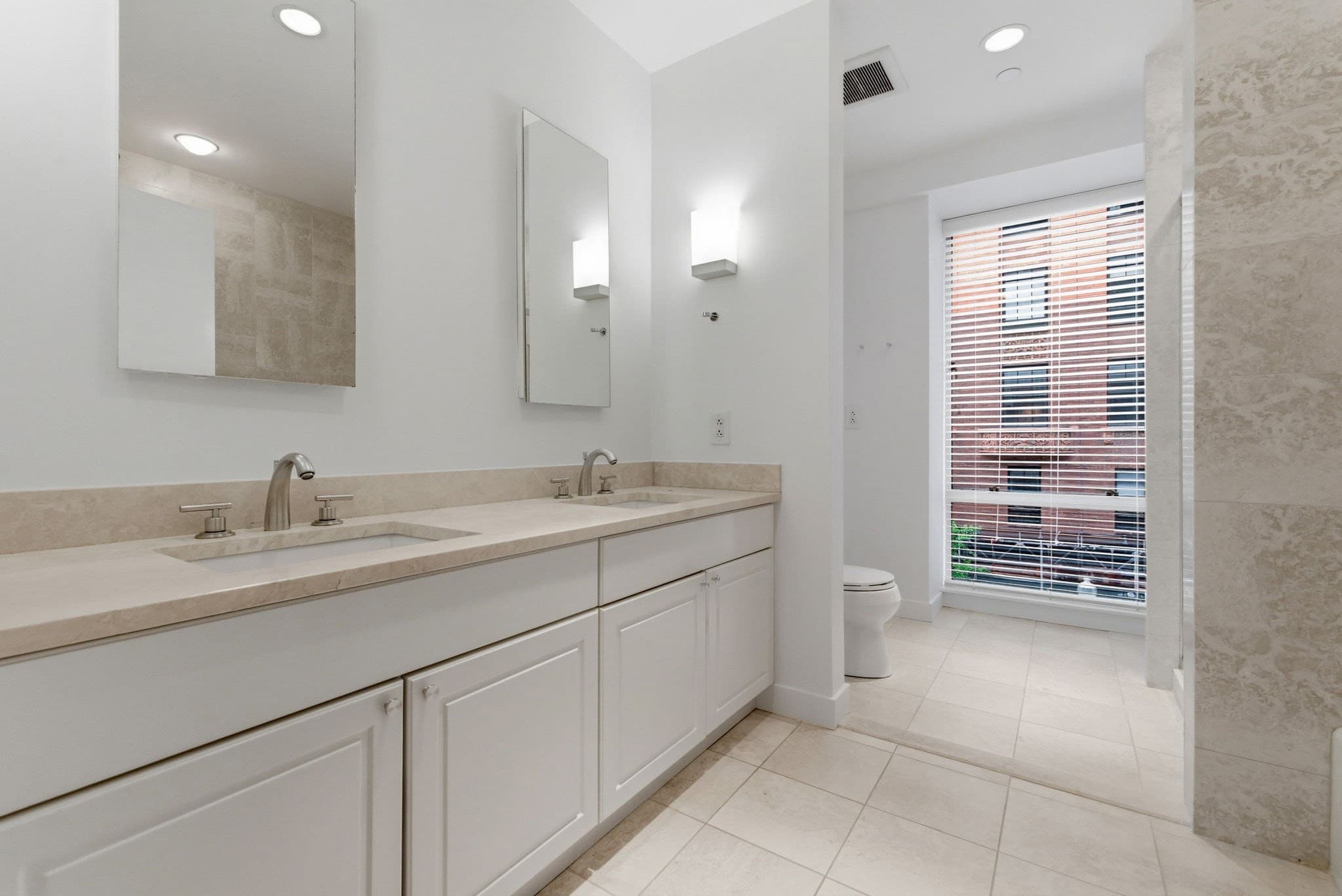 Condominium at 80 Broad Street # 302, Boston MA 02110, photo 15 of 31