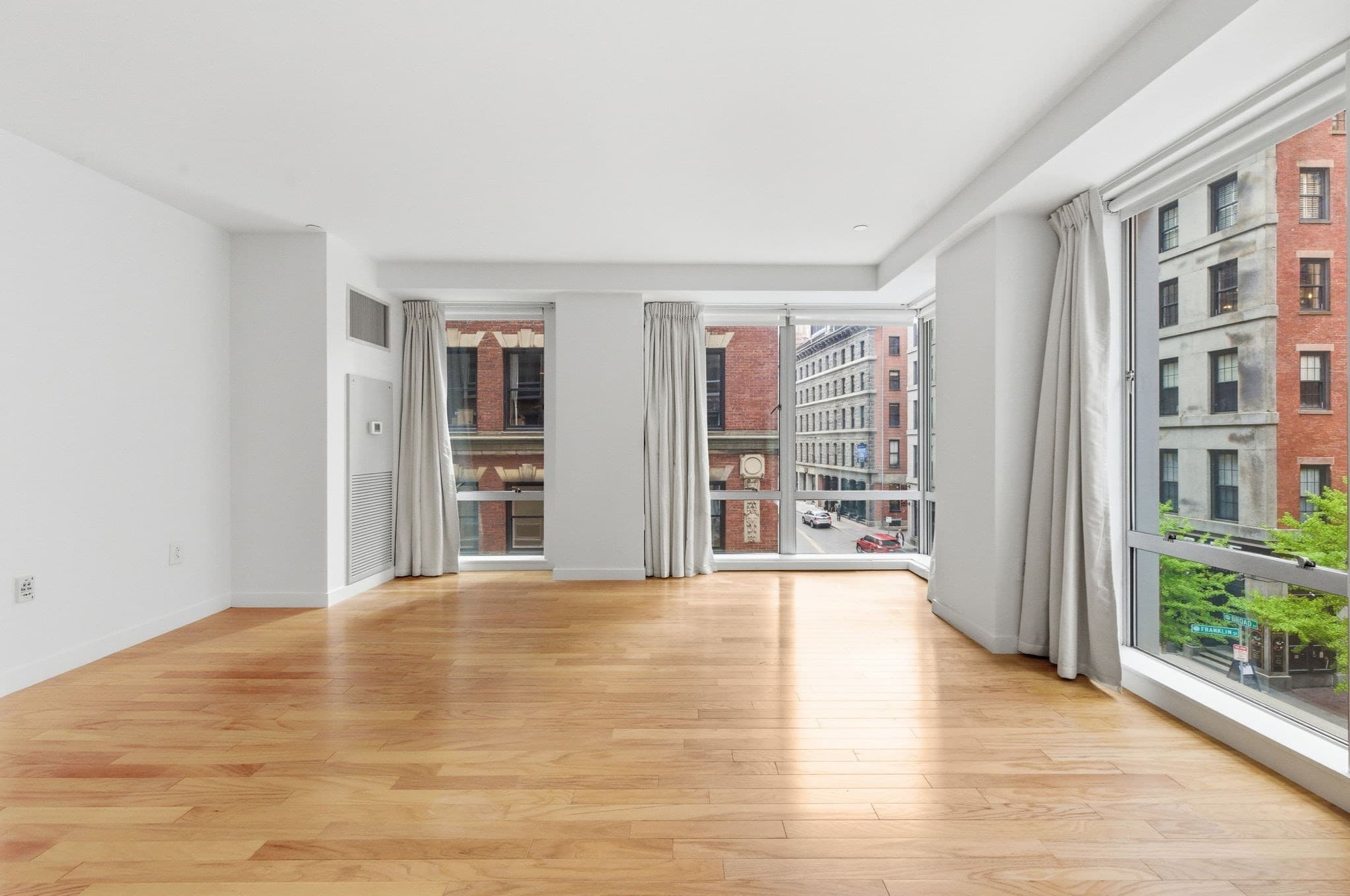 Condominium at 80 Broad Street # 302, Boston MA 02110, photo 19 of 31