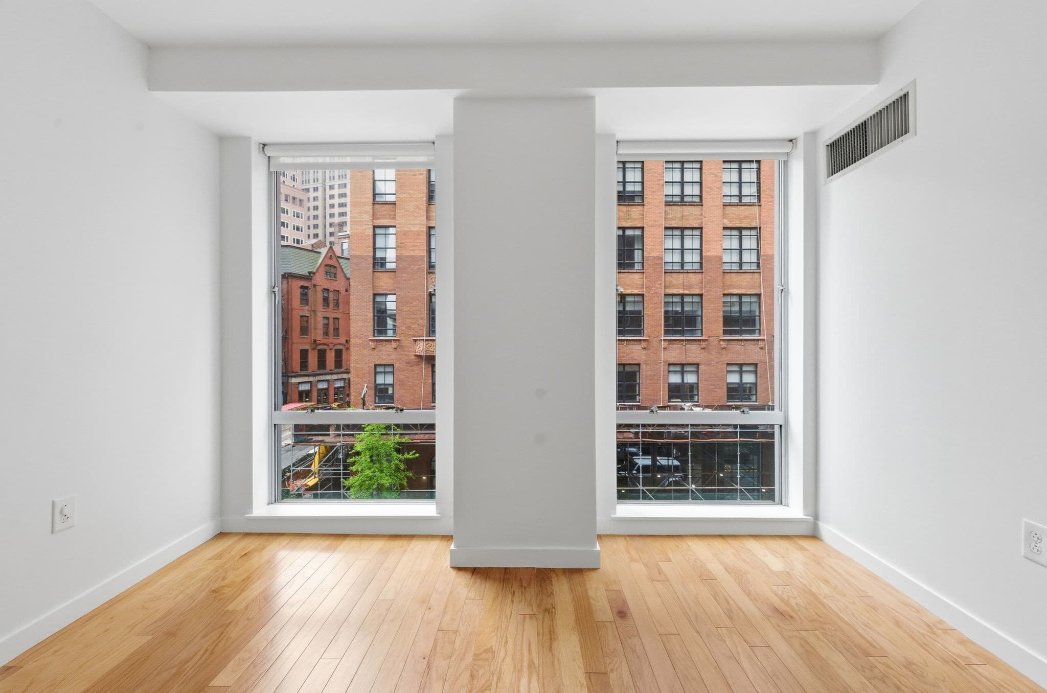 Condominium at 80 Broad Street # 302, Boston MA 02110, photo 21 of 31
