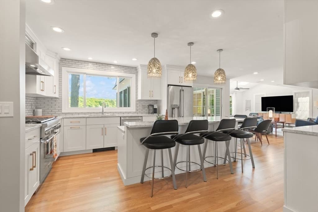 9 Bragg Rd, Foxboro MA 02035 photo 10