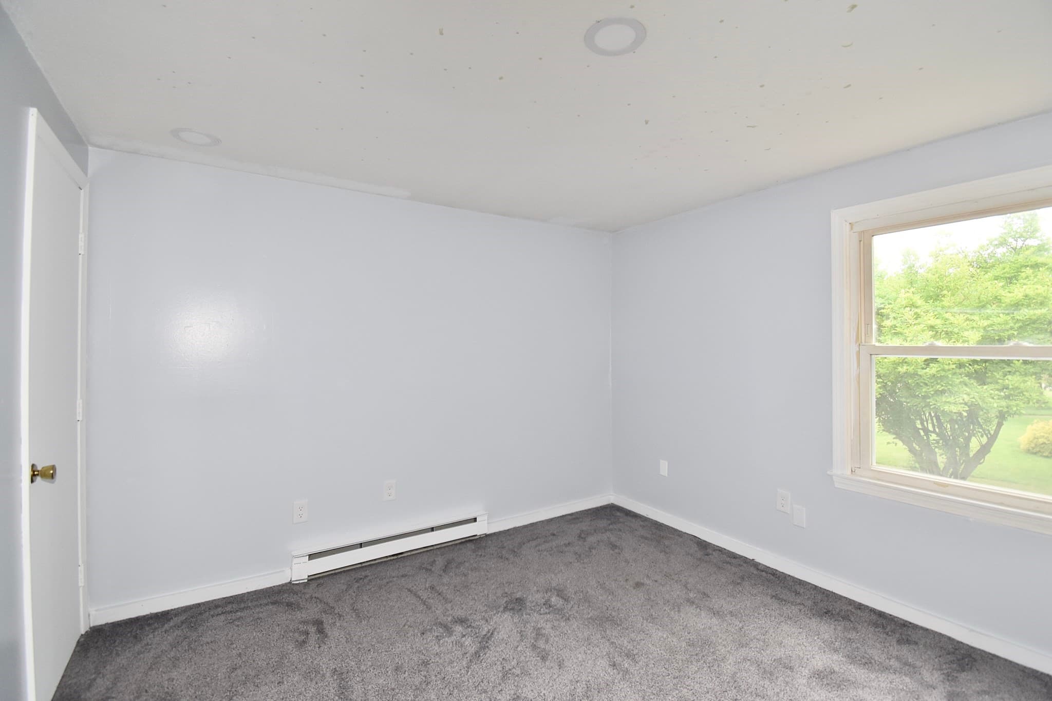 Single Family Residence at 22 Hunting Ln, Agawam MA 01001, photo 30 of 39