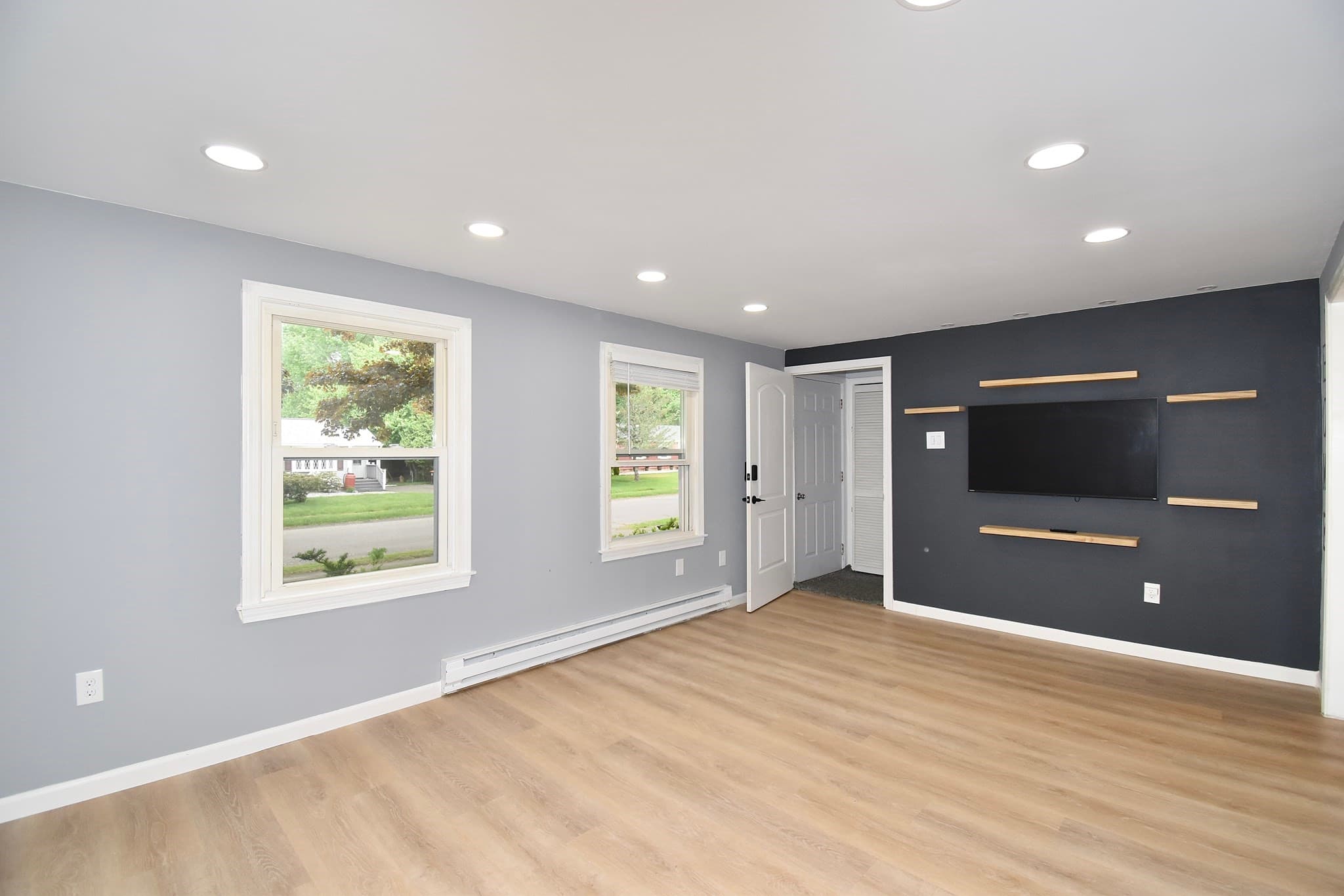 Single Family Residence at 22 Hunting Ln, Agawam MA 01001, photo 25 of 39