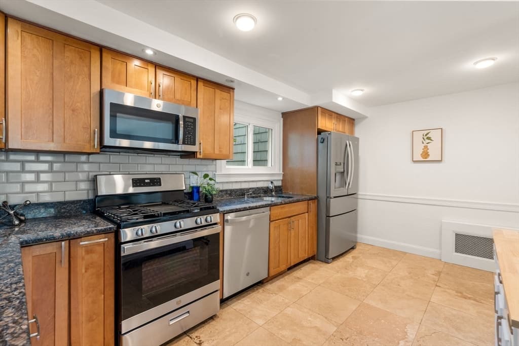 Single Family Residence at 5 Sheldon Road, Newton MA 02459, photo 12 of 29
