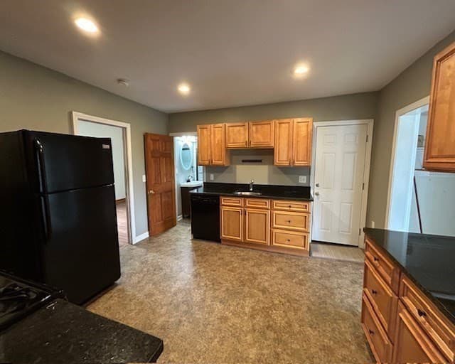 5 Anna St, Worcester MA 01606 photo 4