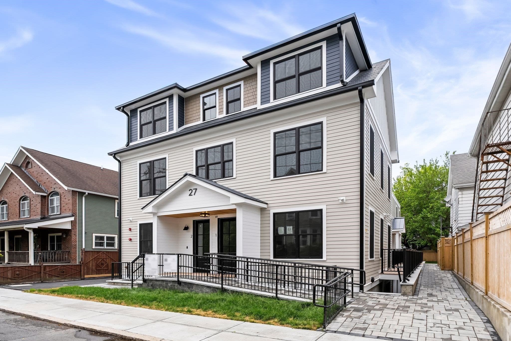 Condominium at 27 Shepard St # 5, Boston MA 02135, photo 2 of 33
