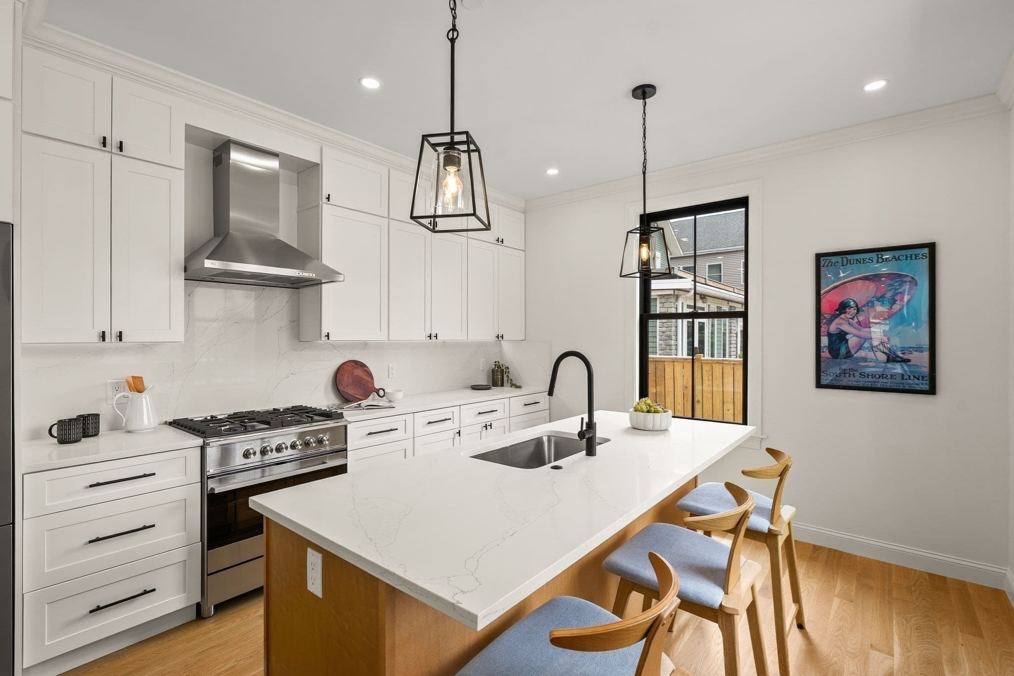 Condominium at 27 Shepard St # 5, Boston MA 02135, photo 9 of 33
