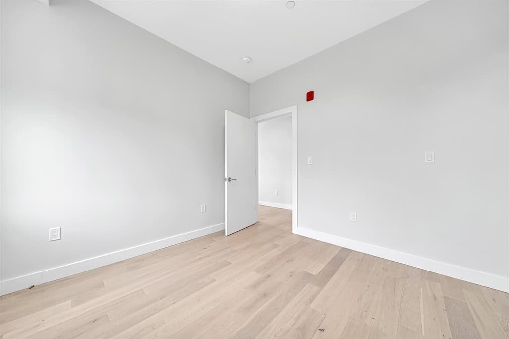 1 Loring Street # 4, Somerville MA 02143 photo 20