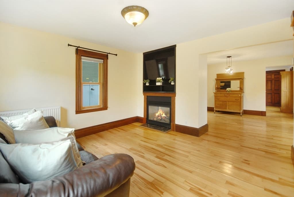 1832 Main St., Concord MA 01742 photo 2