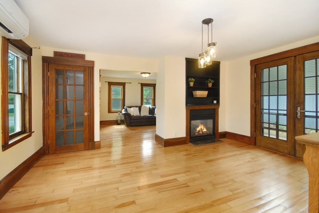 1832 Main St., Concord MA 01742 photo 3
