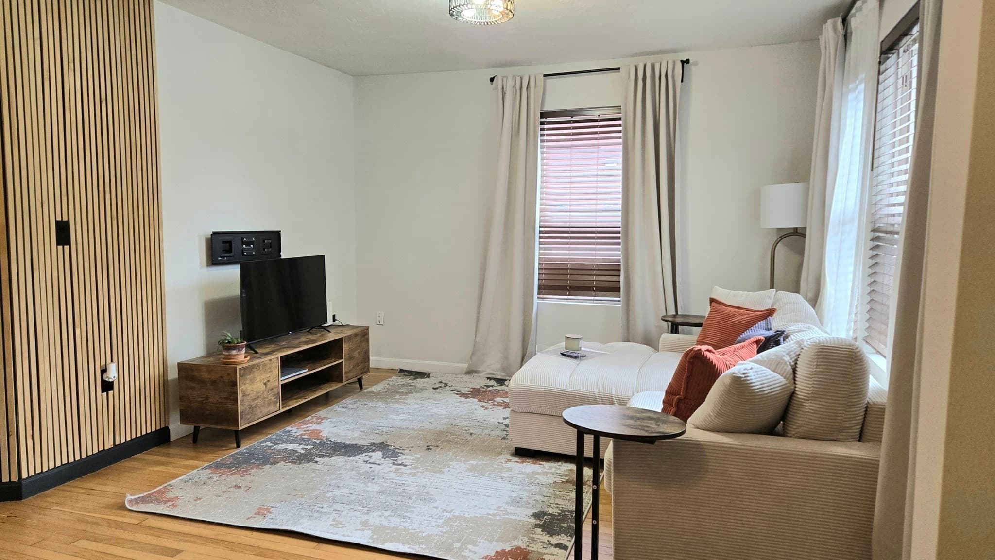 Condominium at 407 Washington St # 2, Boston MA 02124, photo 2 of 26