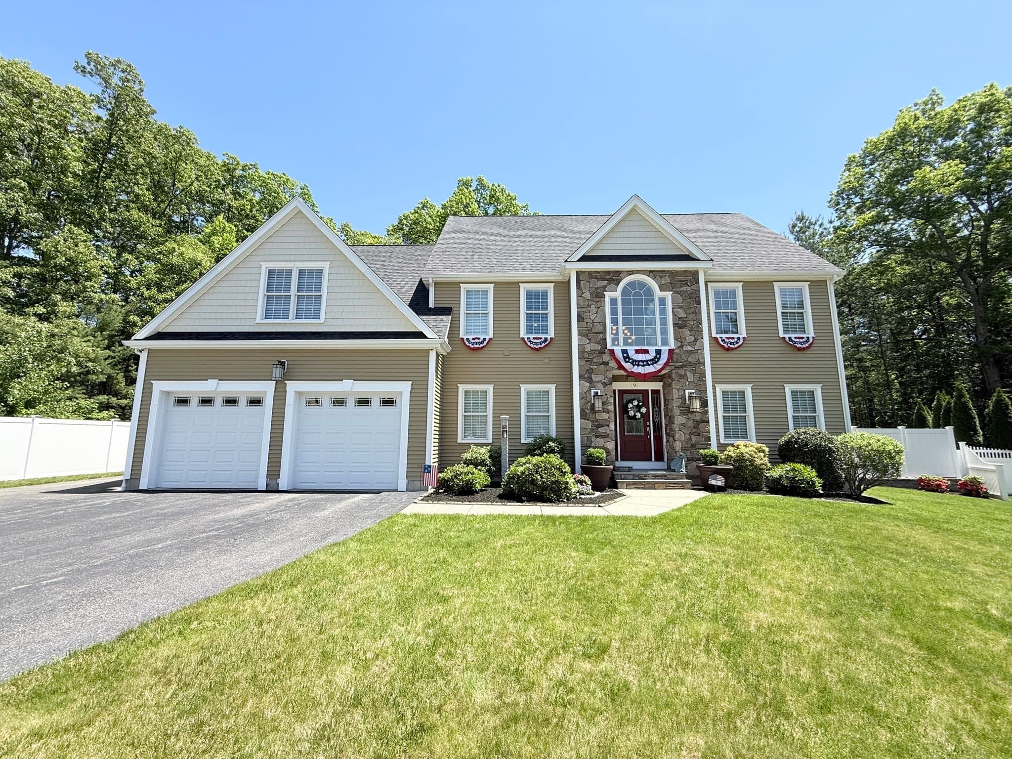 9 Peters Way, Grafton MA 01519