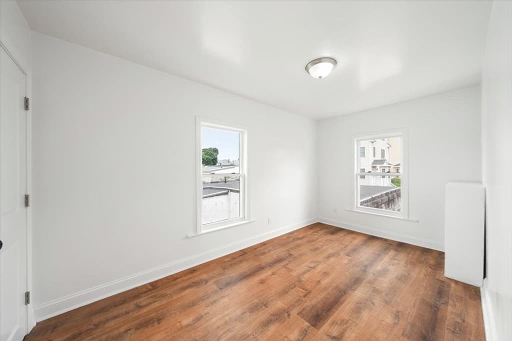 16 Oakes Street, Everett MA 02149 photo 27