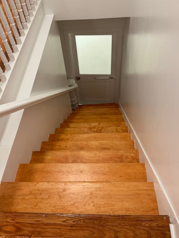 16 Oakes Street, Everett MA 02149 photo 6