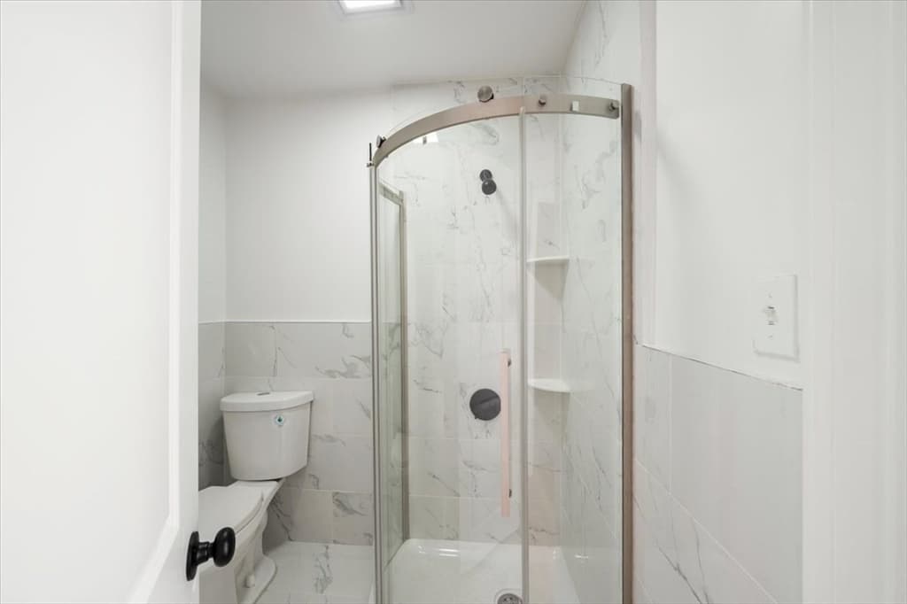 16 Oakes Street, Everett MA 02149 photo 17